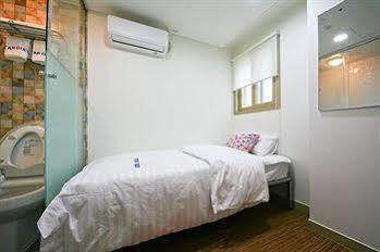 Hotel Star Guest Oneroomtel